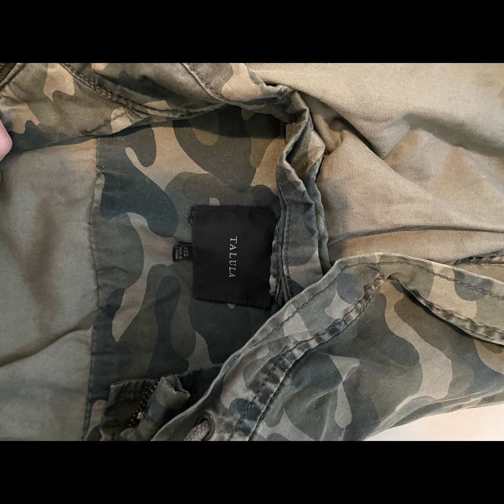 Army jacket aritzia - Picture 3 of 3